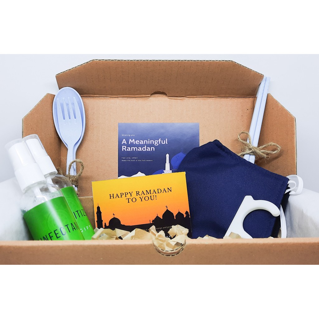 

Hampers New Normal KIt Gift Box Birthday Graduation Anniversary Wedding Gift Edisi Ramadhan