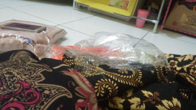 Couple Classic Batwing Kusuma 2543