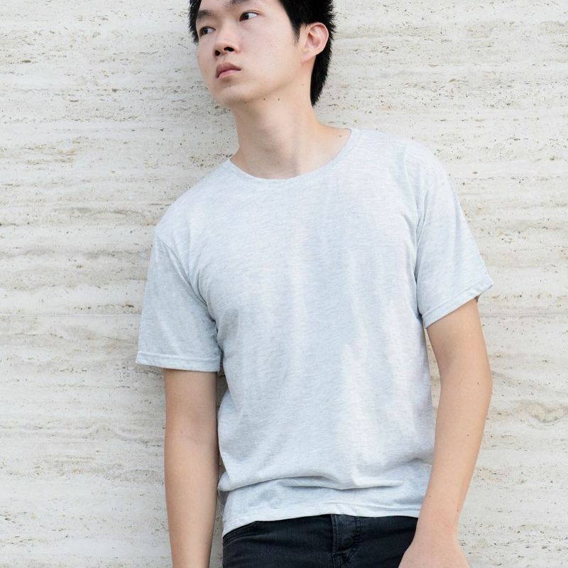 Kaos Polos Carbon V-15 || Putih Misty, Abu misty, Abu Muda