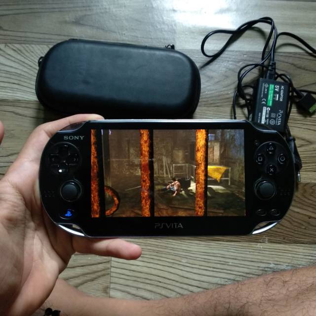 ps vita second