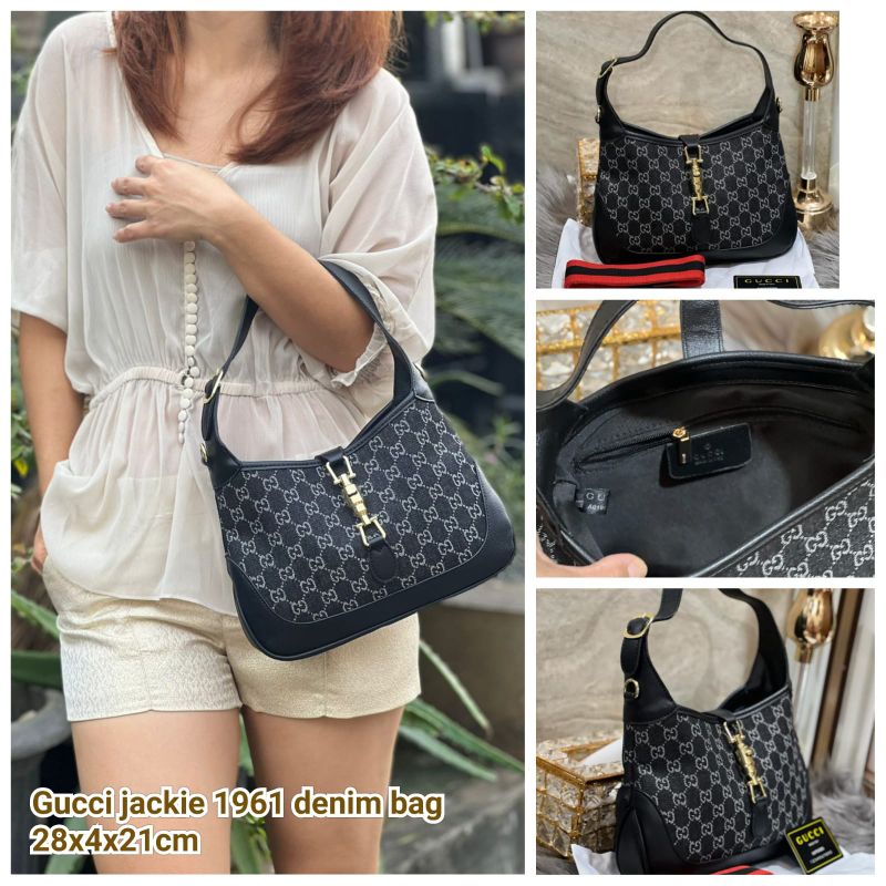 GC HOBO JACKY DENIM BAG ..