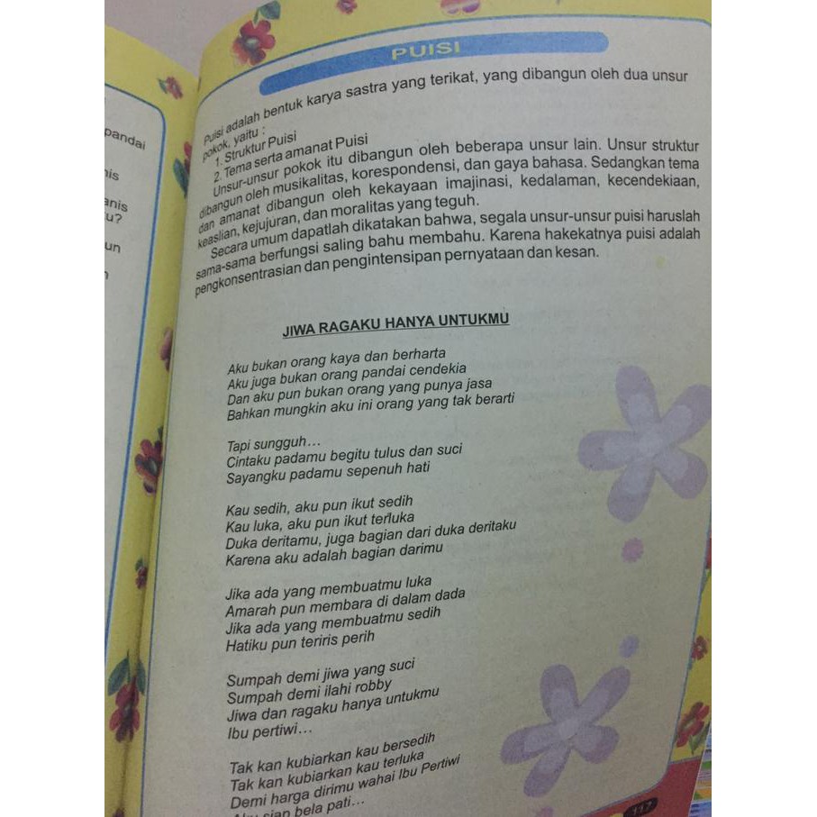 Buku Kumpulan Peribahasa Disertai Pantun Puisi Edisi Lengkap