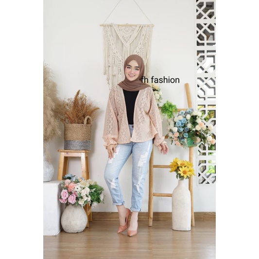 OUTER PENDEK BURKAT/CARDI PENDEK/CARDI KERUT/CARDI CROP