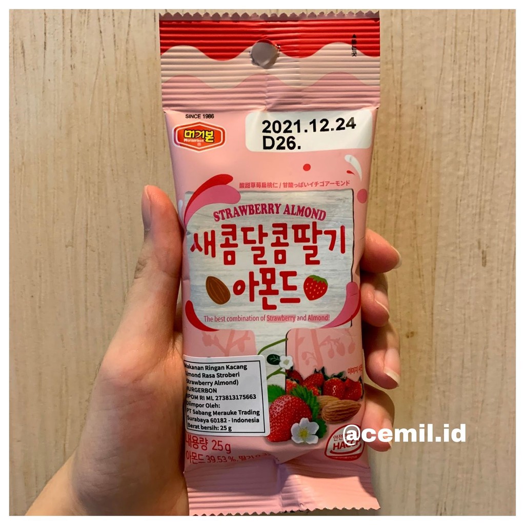 

MURGERBON Strawberry Almond - Kacang Almond Rasa Stroberi Snack IMPORT KOREA - Ready Stock 25gr