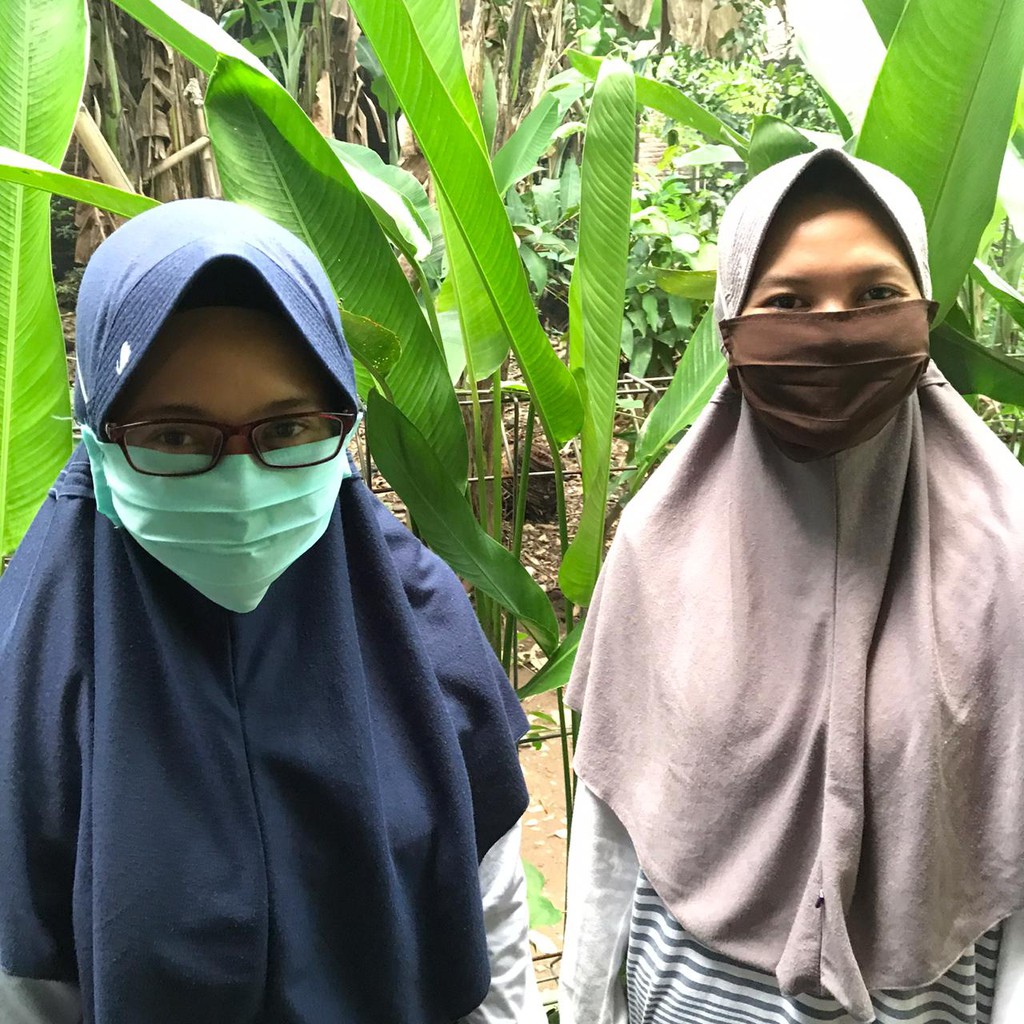 Masker Kain Wajah Mulut Hijab Tali Rumah Sakit Earloop 2 Ply Debu Penutup Hidung Kesehatan Shopee Indonesia