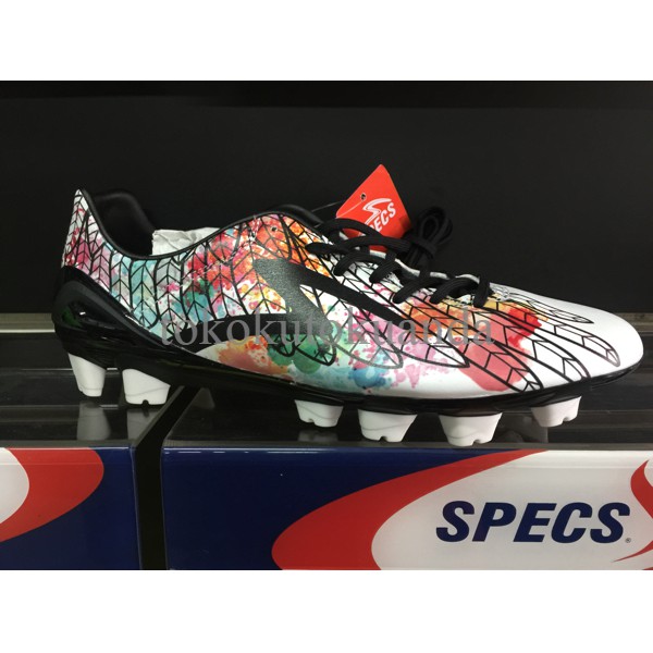 Sepatu bola specs accelerator kokokbeluk white graffiti new 2017