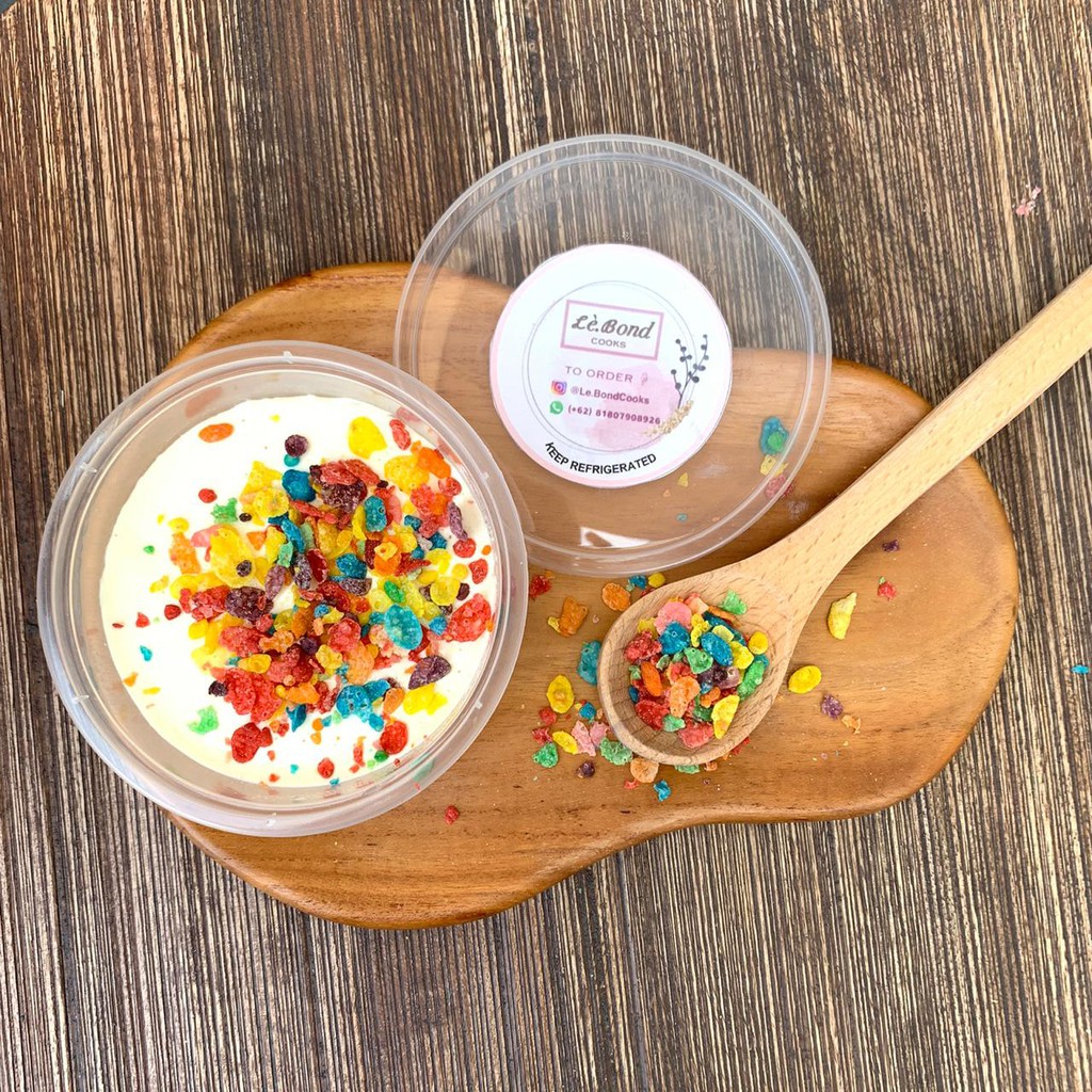 

Panna Cotta Fruity Pebbles
