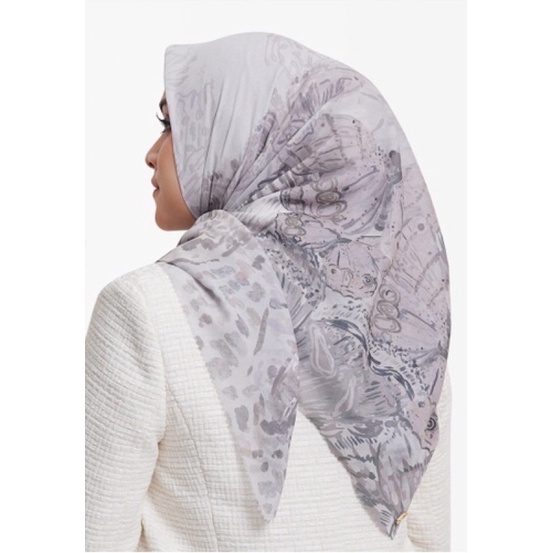 BUTTONSCARVES THE FARSHA/BONE/VOAL SQUARE