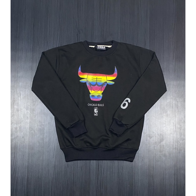 CREWNECK SWEATER CHICAGO BULLS PELANGI