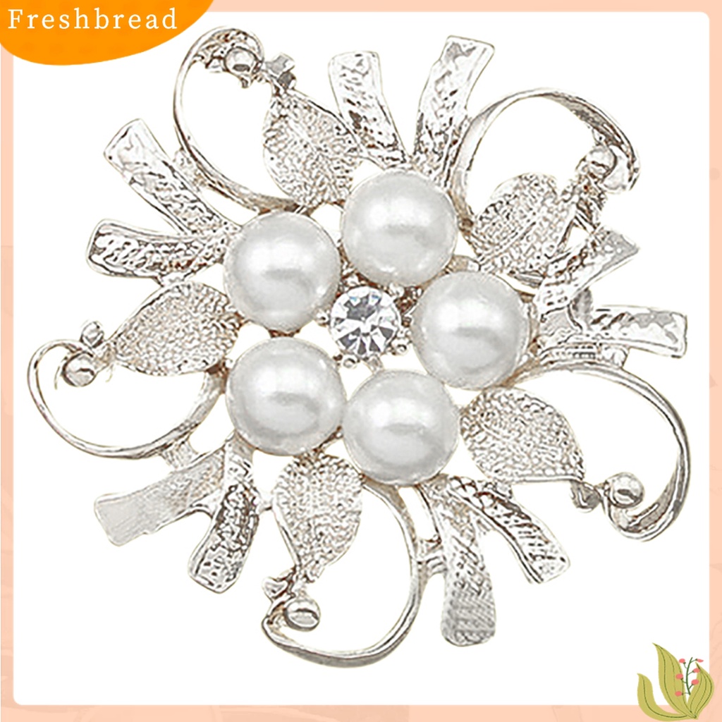 [ TERLARIS]Women Breastpin Elegant No Deformation Flower Rhinestone Faux Pearl Brooch Pin for Party Dating