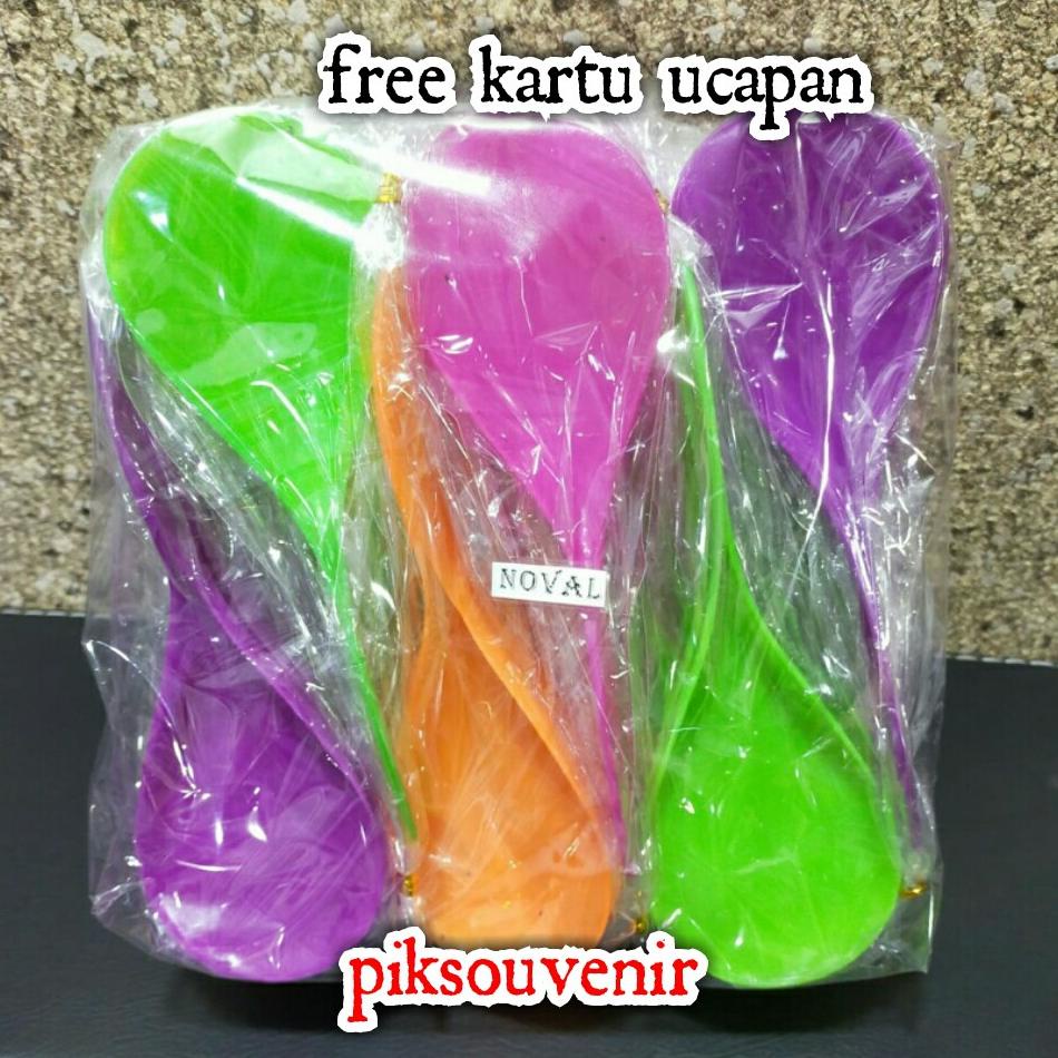 

Termurah Min Order 1 Pack Isi 50 Pcs Souvenir Pernikahan Centong Nasi Warna Pelangi Packing Plastik