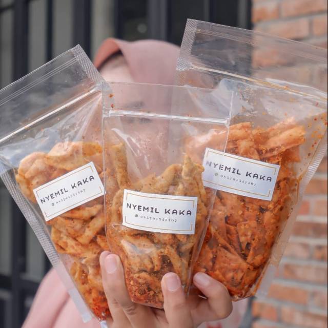 

KERIPIK USUS MURAH. CEMILAN RINGAN CRISPY GURIH RENYAH ENAK