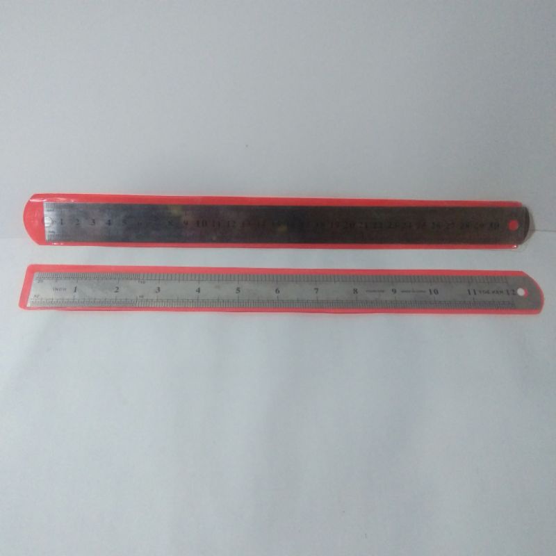 

PENGGARIS BESI STAINLESS 30 CM