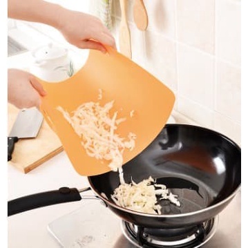 【GOGOMART】Talenan Dapur Lentur Elastis Plastik - 35 x 24 cm