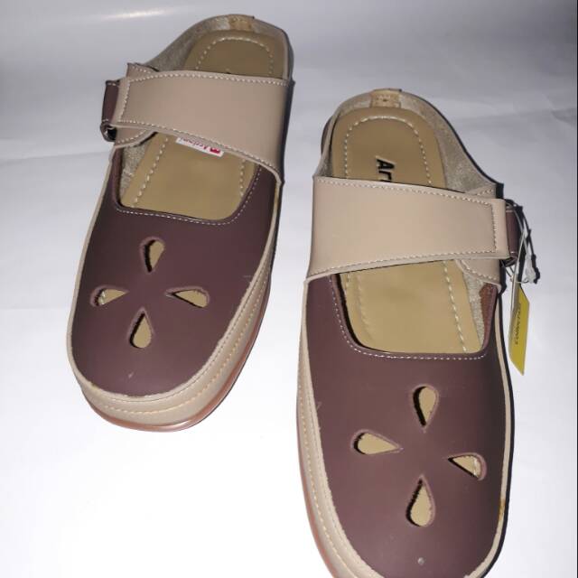 Sepatu slop wanita sandal slop wanita tutong wanita sandal tasik sepatu slop wanita nyaman