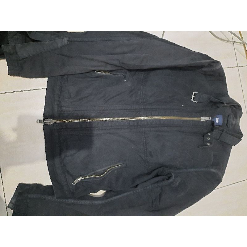 JAKET LEVIS GAP HITAM LD 100-105 P 60