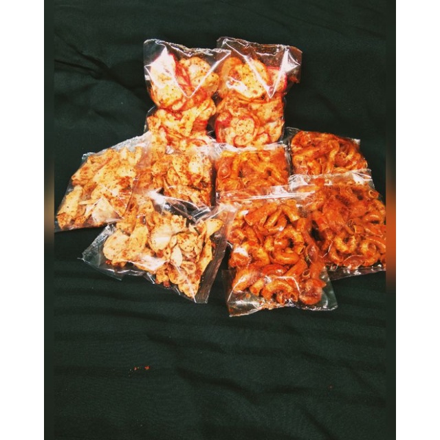 

macaroni/basreng/seblak kering/spiral/kerang bantet/keong polos pedes daun jeruk