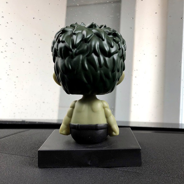 NEW AVENGERS Boneka Figure Miniatur Pajangan Mobil Stand HULK Goyang Kepala Shacking Head Toy