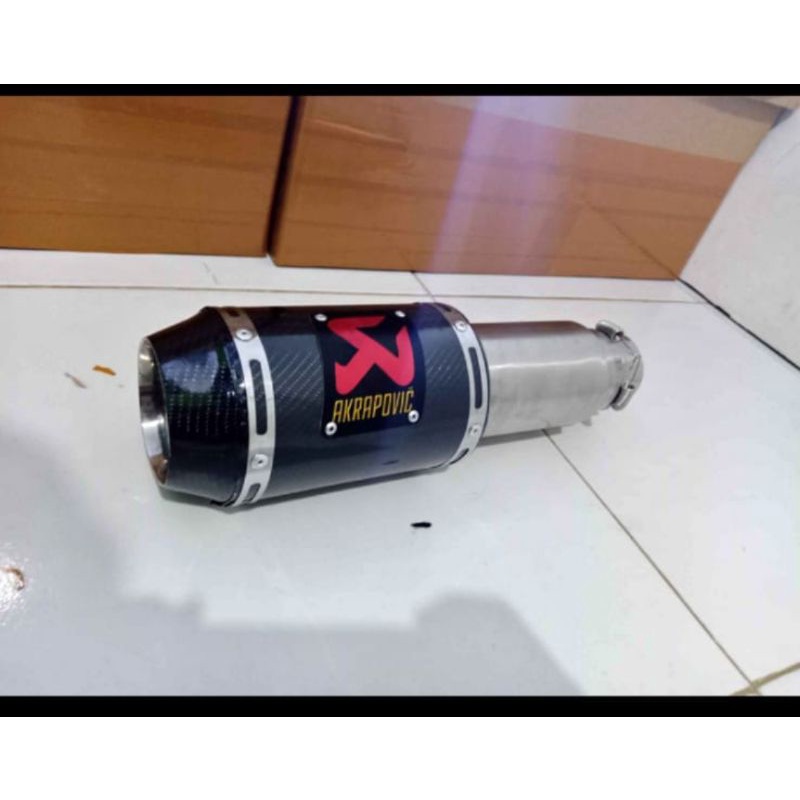 Akrapovic GP lorenso