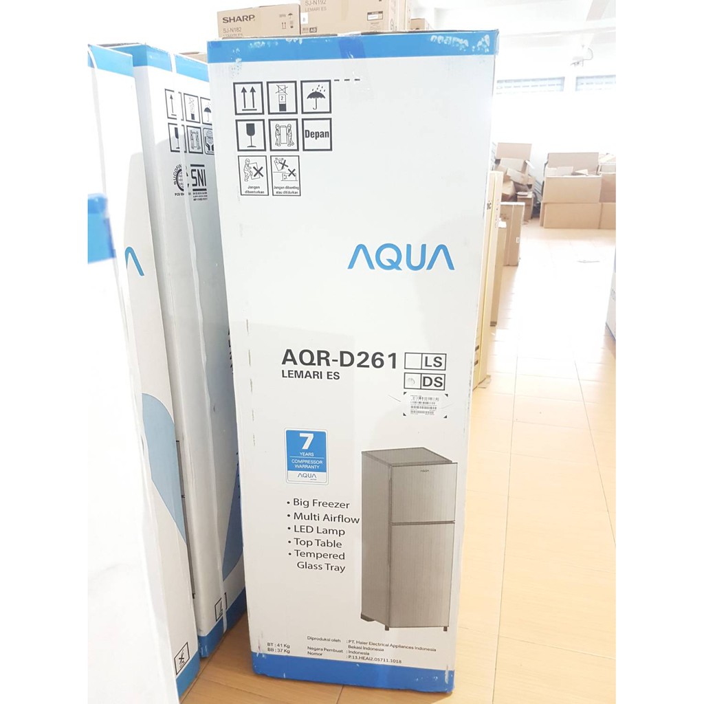 AQUA Kulkas 2 Pintu 203 Liter AQR-D261 D261 DS/LS D261 Lemari Es GARANSI