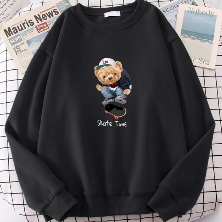 Basic Sweater Dewasa Teddy Bear Skate Time Bahan Fleece Tebal Halus