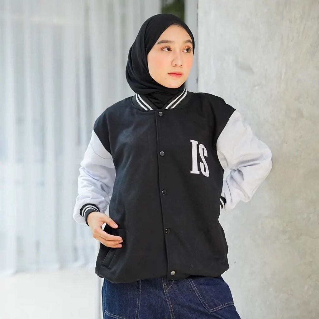 Jaket Sweater Baseball IS bisa untuk pria/wanita size L XXL