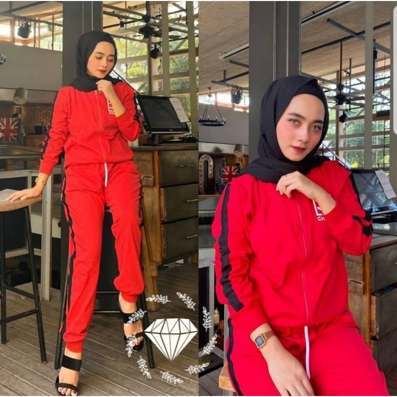 BAJU OLAHRAGA WANITA TERBARU KEININIAN MODIS SETELAN BAJU KAOS TRAINING ATAS BAWAH /Baju Sporty