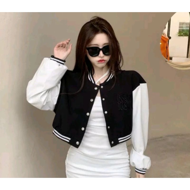 JAKET BASEBALL MODEL CROP TOP JAKET KOREA JAKET OLAHRAGA WANITA MURAH WARNA HITAM PUTIH