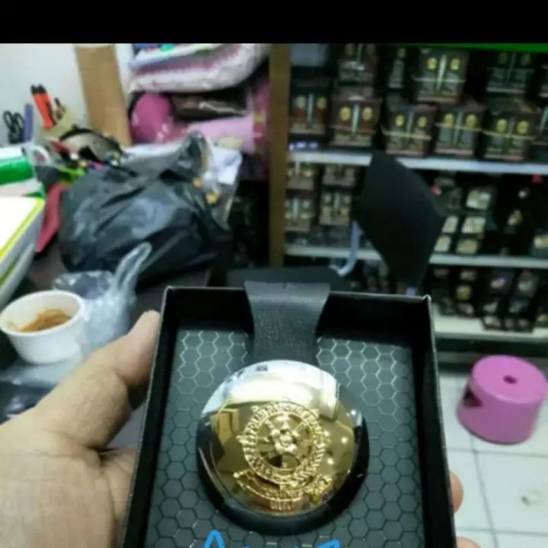 

tanda jabatan /Lencana /jengkol satpol PP eselon 4
