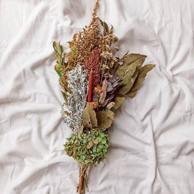 Dried Flowers Rangkaian Bunga Kering Buket Bunga Kering Dried Flowers Rangkaian Bunga Kering Buket Bunga Kering