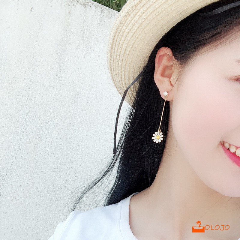 OLOJO  Korea Simple Daisy Sun Flower Pendant Earrings Anting JR1179