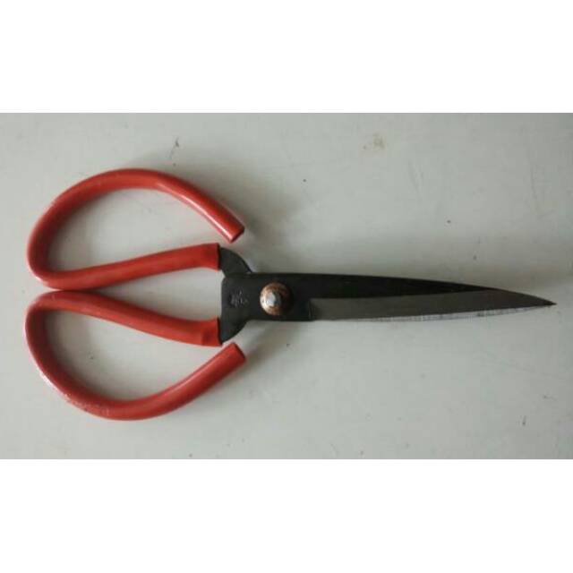 

Gunting kain / gunting kodok / gunting heavy duty merk Butterfly
