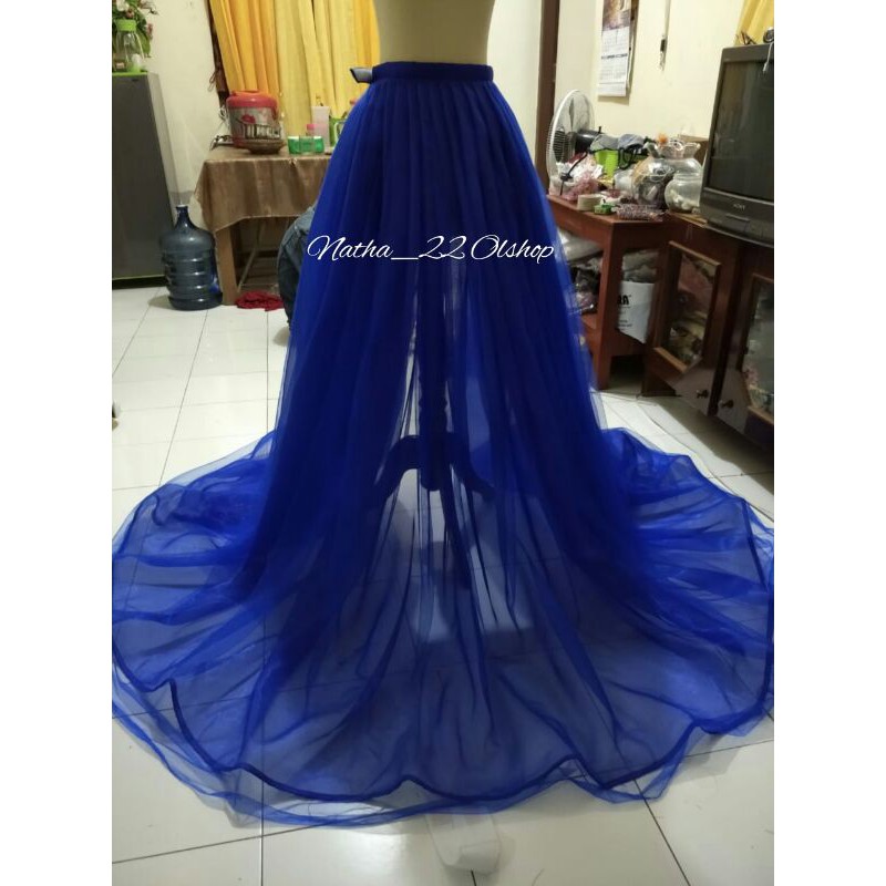 Ekor Pengantin/ Ekor Gaun