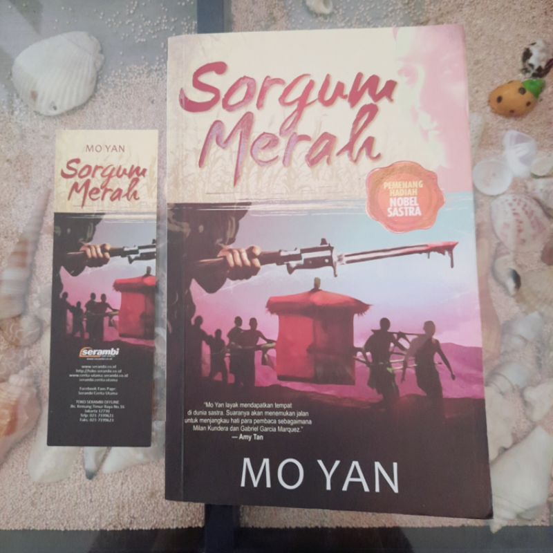 Buku Sorgum Merah oleh Mo Yan