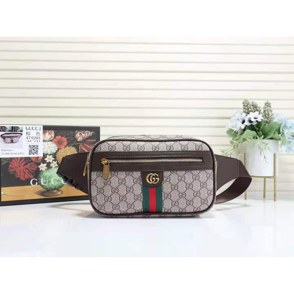 

Gucci chest bag