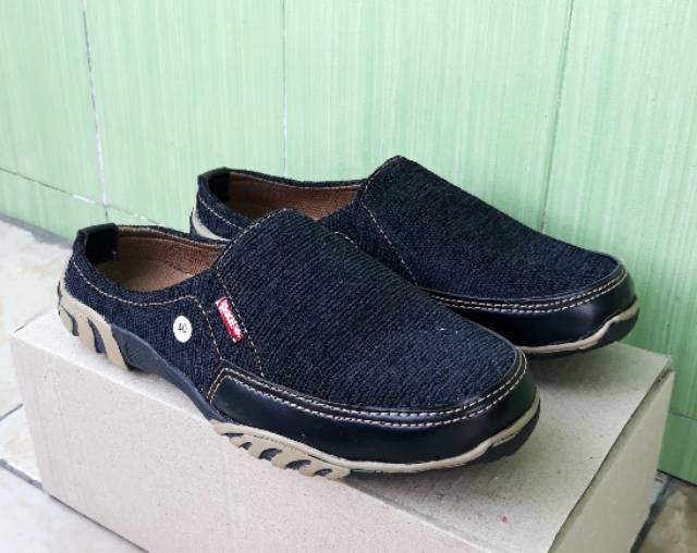 Sepatu Sandal Selop Bustong Pria Okey Casual Santai Murah Kekinian