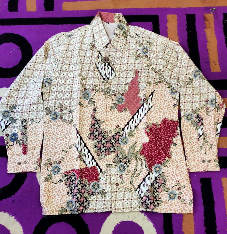 Kemeja Batik Pria Semi Sutra Silky Premium Puring Istimewa