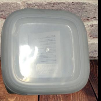 SNAPWARE CORELLE 612-N-6 ORIGINAL MADE IN USA .