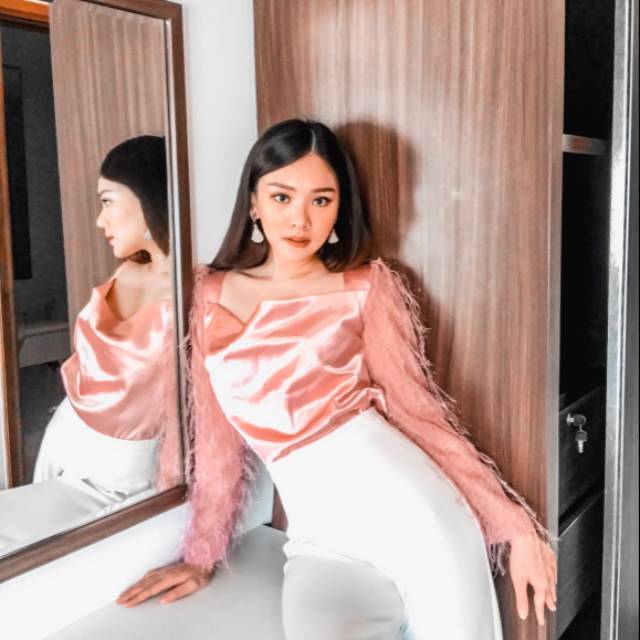 ATASAN BLOUSE WANITA - MORGAN TOP