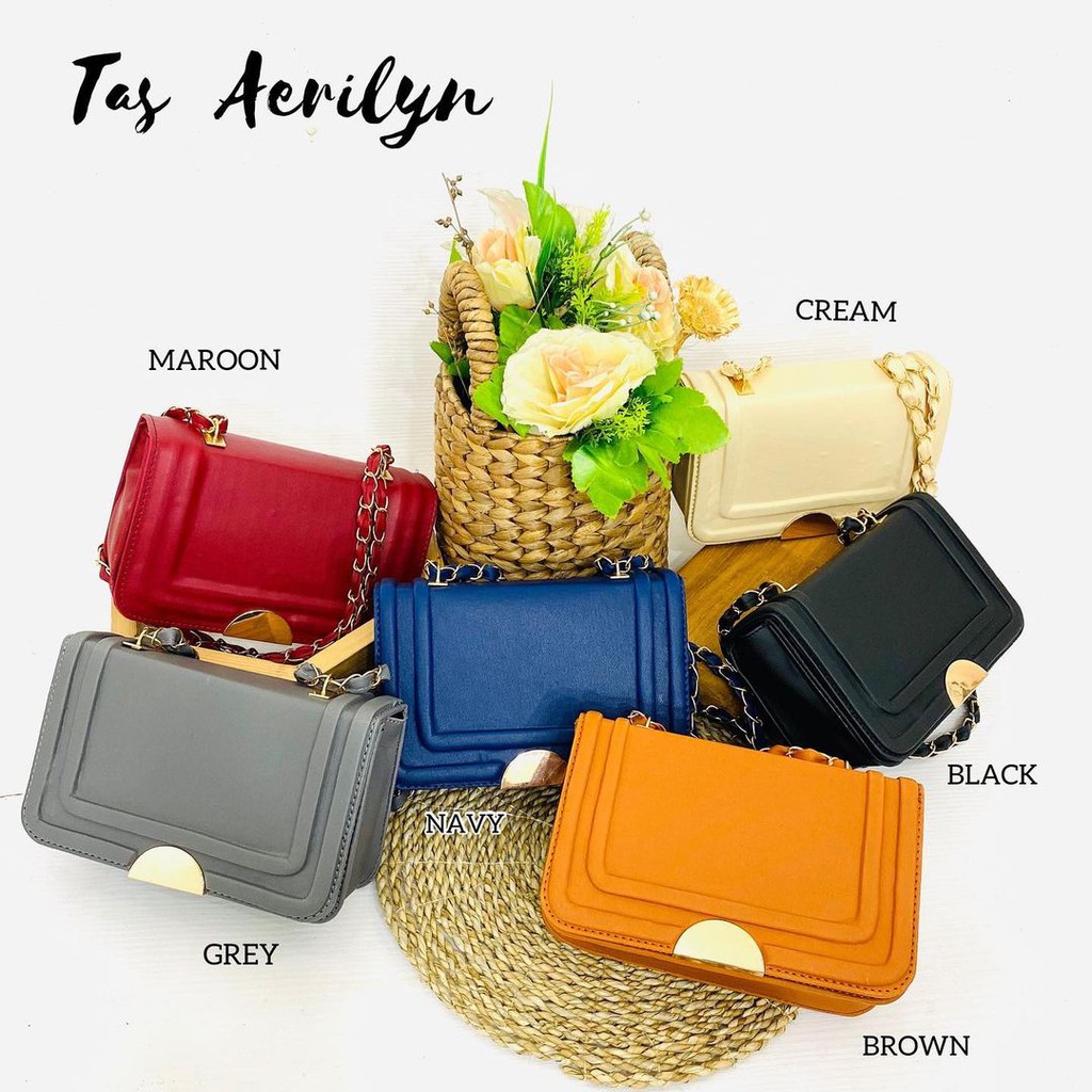 Benang Raja Tas Wanita Slingbag Aerilyn
