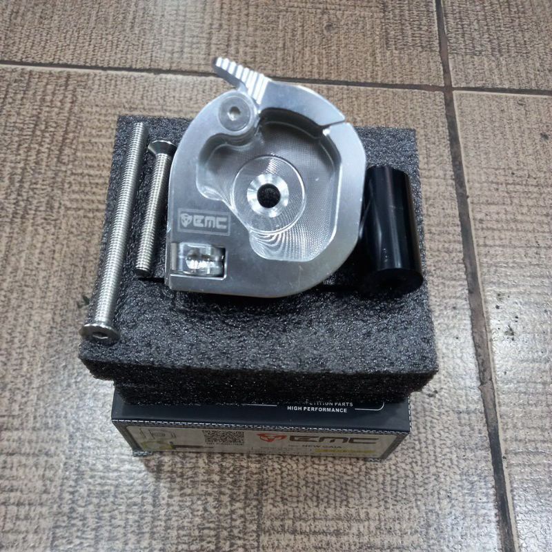 gantungan barang lipat Emc kotak Universal motor Scoopy beat Vario Aerox