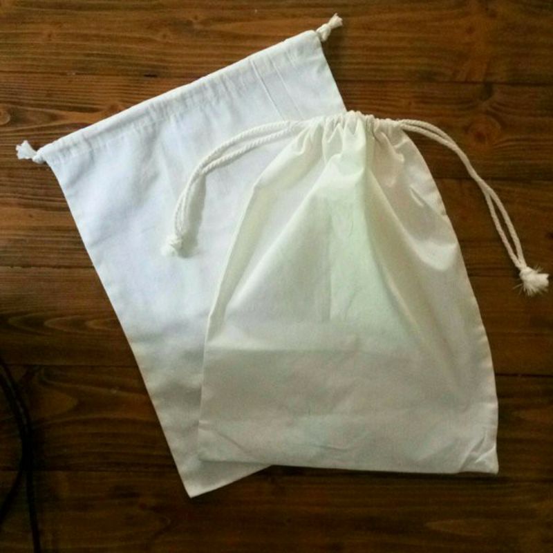 Ready stok kantung serut blacu Polos ukuran besar