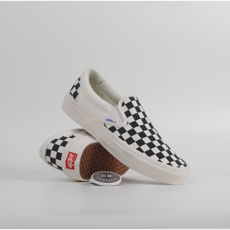 Vans Vault OG Classic Slip On LX Checkerboard