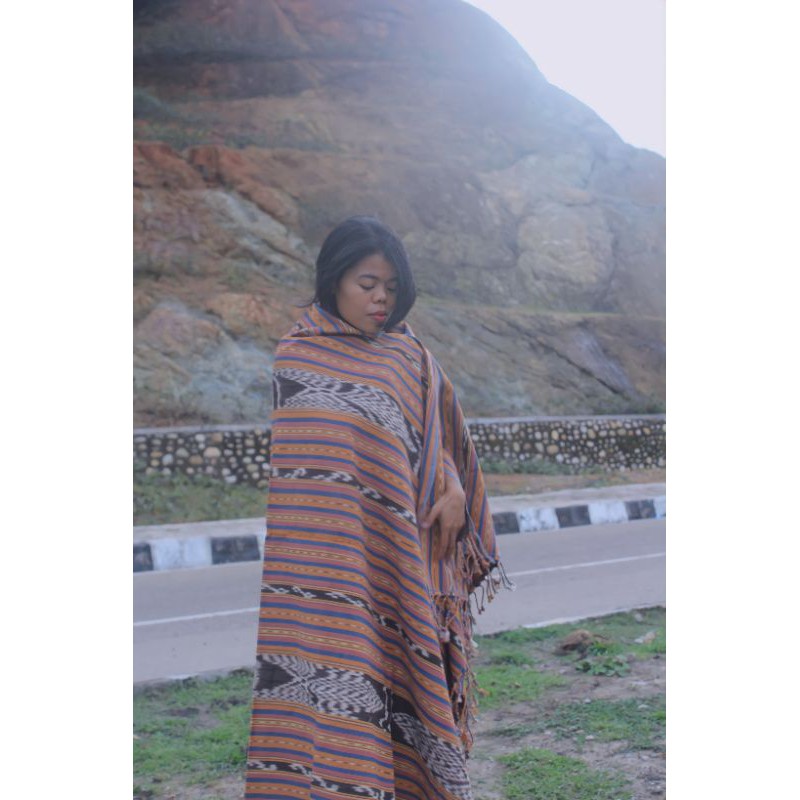 GS_04 Kain tenun selimut pewarna alam motif Kulit Buaya