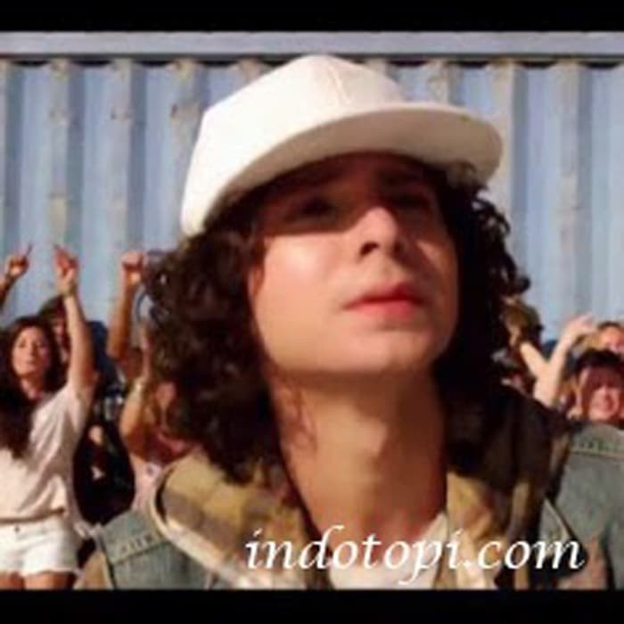 topi snapback hiphop putih polos