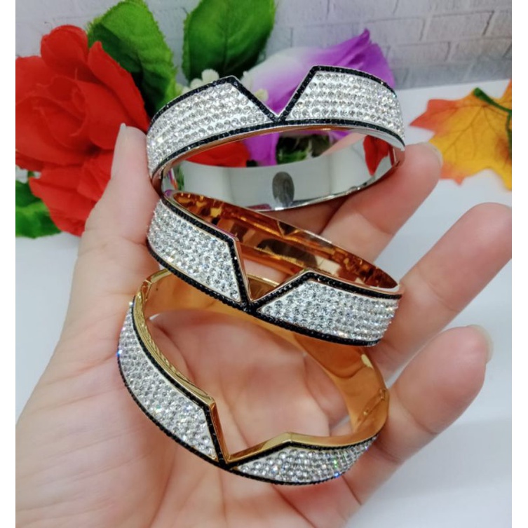 Gelang Titanium Permata T021