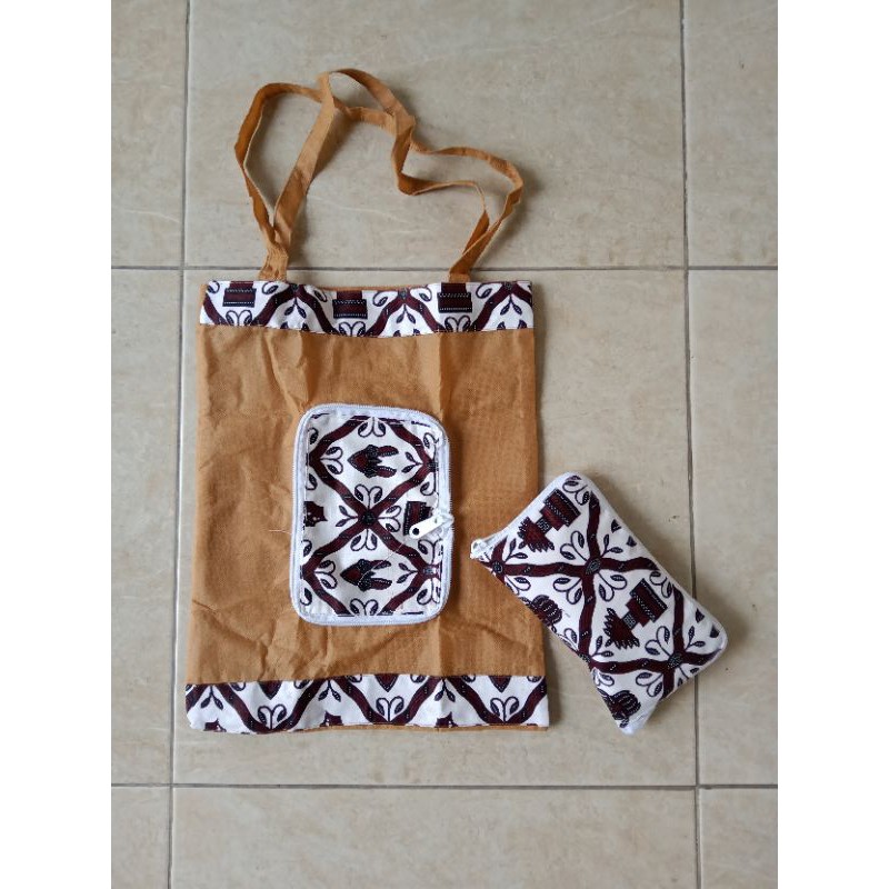 Tas Batik Lipat / Tas Spunbond Lipat