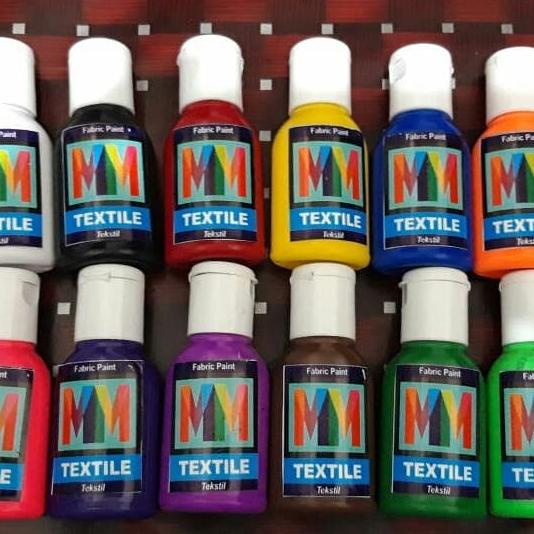 

Set 12 Warna Cat Textile MM 30ml Bonus 1 Putih Untuk Lukis Kain, dll