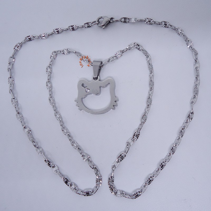 Lovelybutik - Cutie Frame Kalung Set dan Anting Titanium Silver Wanita - SILVER