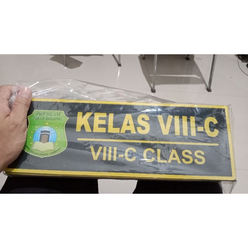

TERMURAH PLANG Papan Nama Kelas